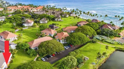 "Beach Vibes in Poipu" Remodeled, Ocean view , AC, and Washer Dryer - Rare Find