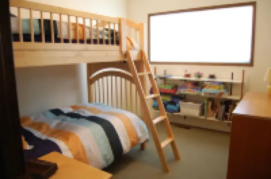 Rare Find - Waterfront Beal Beach House-Private Beach/Majestic View Hotels in Hansville