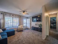 Tranquil 2-bedroom house with WiFi in charming Casper Hotels in Casper