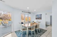 Ocean Sound Hotel a Pine Knoll Shores