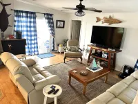 Waterfront Corner Lot-Heated Pool