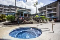 Beautiful Oceanfront Kona Reef Resort Private Top Floor Condo A33, AC throughout