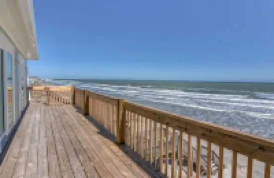 Pelican's Landing beachfront  Home - recent 250K renovation