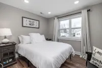 The Nest - Cute, Clean & Comfy - 10Min to Ft. Wood