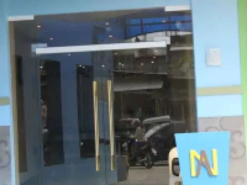 ジェムコ ロイヤル ホテル - パラワン パラワン州のホテル