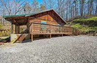 Hidden Acres Lodge 3 Bedroom Cabin Hotels in Sevier County