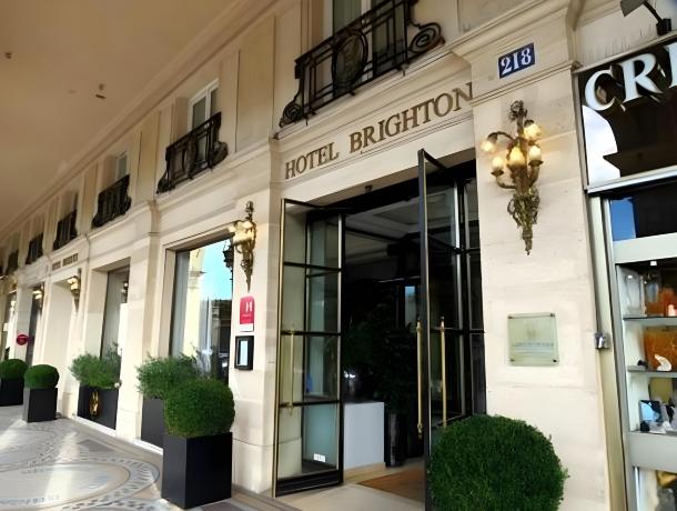 Hôtel Brighton - Esprit de France Отели в г. Париж