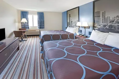 Super 8 by Wyndham Monee Hotels near Beecher,IL Park