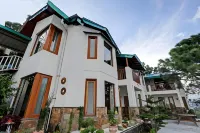 Treebo Vista Lago with Lake View