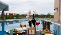 Galaxy Garden Resort Hotels in Chitwan