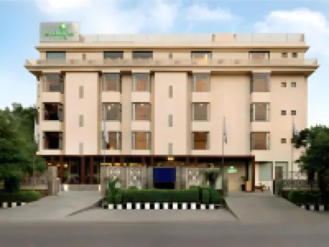 Lemon Tree Hotel Alwar Hotels in Alwar