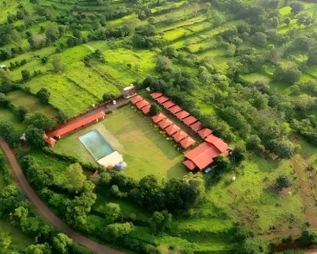 The Redstone Resort Hotels in Satara