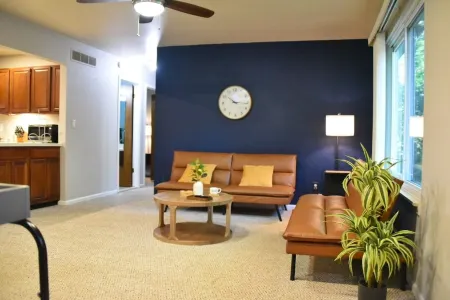 Exclusive 2B1B Prime Location Quiet Neighborhood