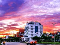 Royal Hotel Halong - Hon Gai Hotels in Ha Long City