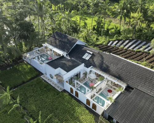 Latiga Villa Yogyakarta Hotel di Pakem