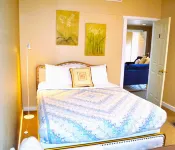 Cozy Nest 5 Near UND Campus