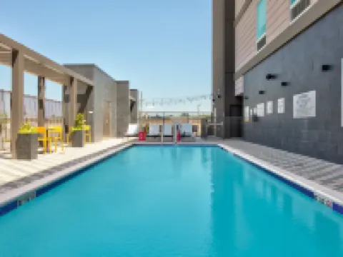 Home2 Suites by Hilton Huntsville Hotels in Walker County