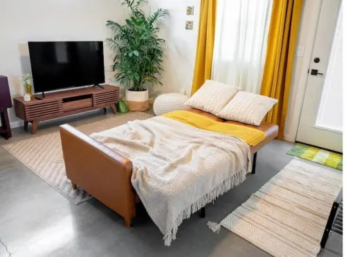 The desert den