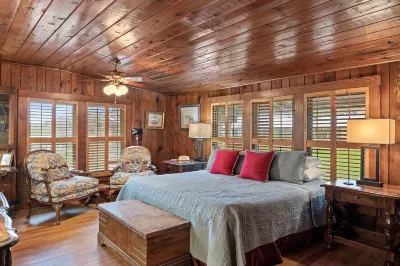 Discover Your Texas Hill Country Escape at Poco Loco Ranch!