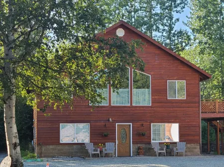 Your Home Away from Home in the Heart of the Kenai Peninsula Отели в г. Стерлинг