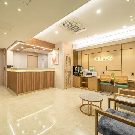 Hotel Bellus Отели рядом с достопримечательностью «Станция метро Seomyeon»