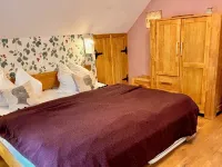 large holiday home with terrace and garden - close to the old town, family friendly Hotels in Gorlitz