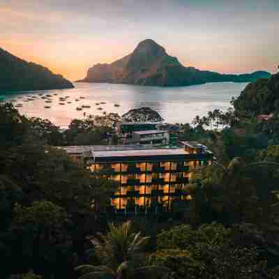 The Funny Lion - El Nido Hotel Exterior