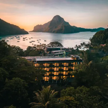 有趣的獅子飯店-愛妮島 布拉拉考瀑布附近的飯店