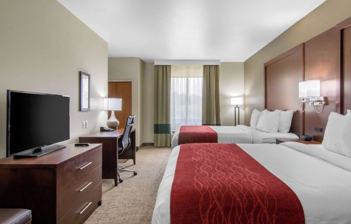 Comfort Inn & Suites Shawnee - Kansas City