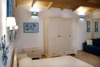 Villa Flumini Hotels near Area archeologica Is Meris