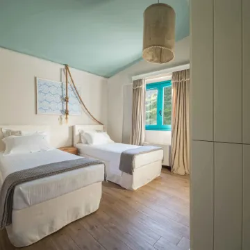 Anemoessa Luxury Villas