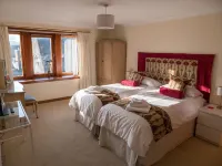 The Flat in the Square - 4-Star