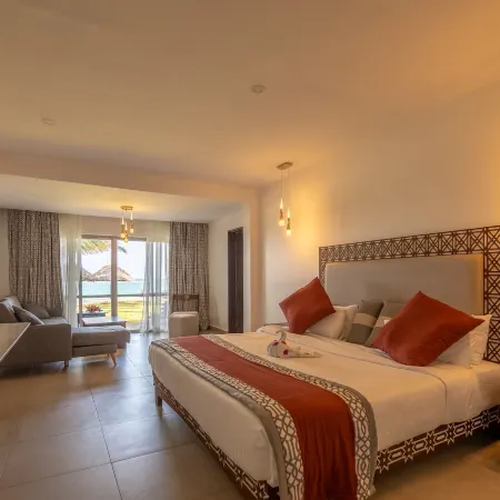 Southern Palms Beach Resort