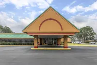 Econo Lodge Hotels in Douglas