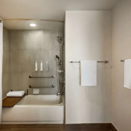 Embassy Suites by Hilton Miami International Airport