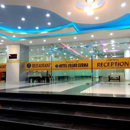 Grand Surma Hotel