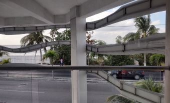 Spacious Oceanfront Loft # A1