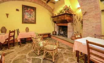 Stunning Holiday Home in Umbria with Hot Tub