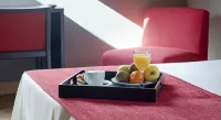 Hostal Carlos III - breakfast