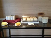 Le'Venue Hotel - breakfast
