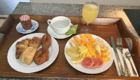 Pare Lodge Tahiti Hotels in Arue