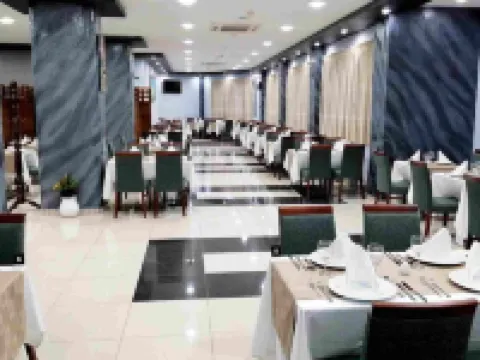 貝賈亞湖酒店 貝賈亞酒店