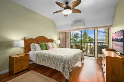 Beautiful Lae Nani - Oceanfront 2 bedroom 2 bath condo with AC