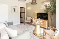 Host & Stay - the School House - 3-Star