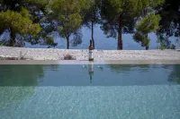 Theros Estate 2- 2 Bed