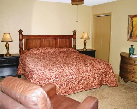 Fontana Village Resort & Marina Отели в г. Чеоа