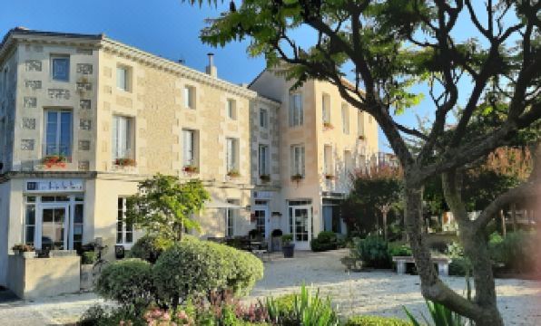 Logis Hotel le Richelieu - Royan Atlantique