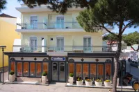 Hotel Stefan Room & Breakfast Hôtels à : SanMauro a Mare