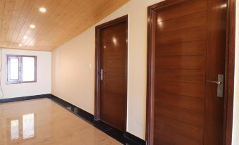 Hotel Mussoorie Heights
