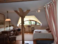 Besondere Ferienwohnung Bibliothek in Buschhagen